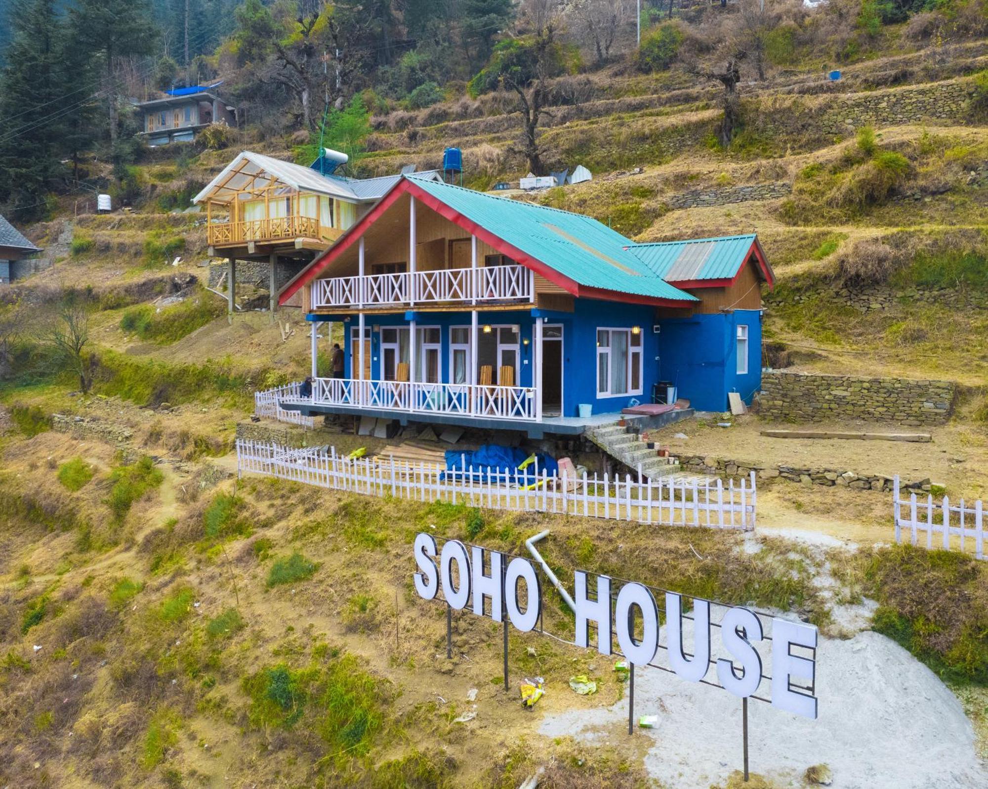 Soho House Lägenhet Jibhi Exteriör bild